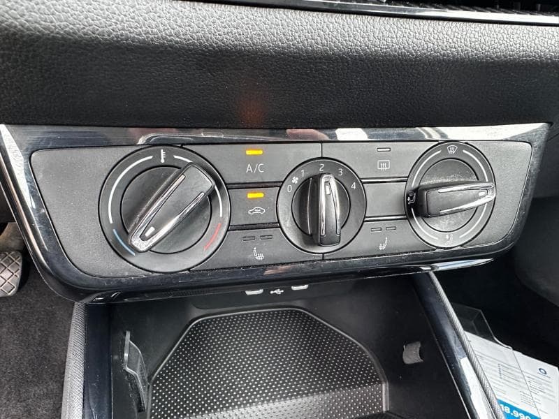 Skoda Fabia Selection | 1.0 TSI 95cv | Carplay | Caméra | Capteurs Av+Ar | Clim - 21