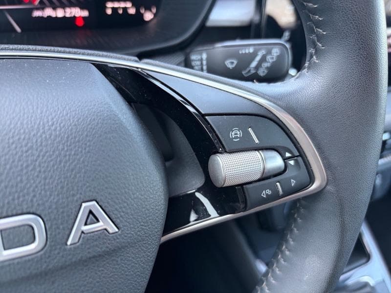 Skoda Fabia Selection | 1.0 TSI 95 cv | Sièges chauffants | Caméra | Carplay - 18