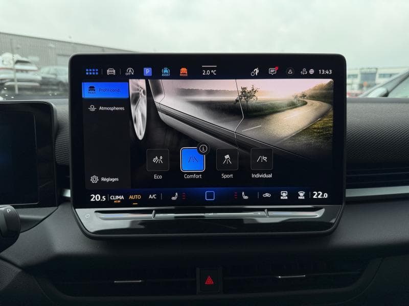Volkswagen T-Roc NEW T-ROC R-LINE - 26