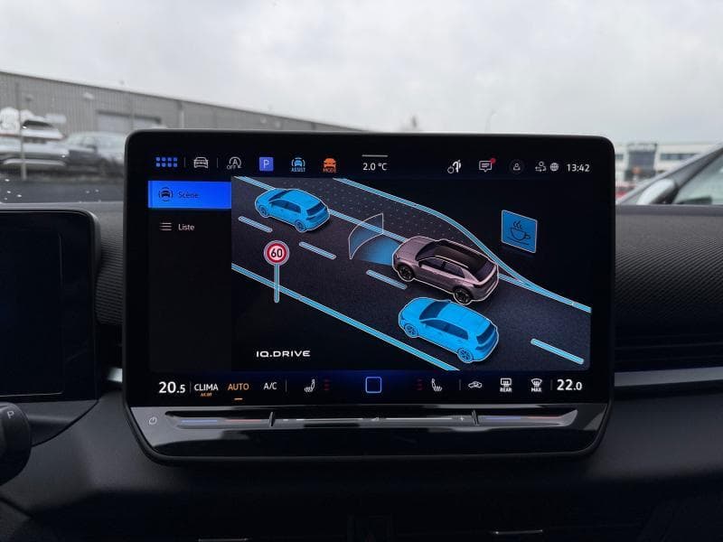 Volkswagen T-Roc NEW T-ROC R-LINE - 21