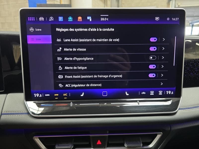 Volkswagen Tiguan R-Line | 1.5 TSI 150 cv | GPS | Caméra | Carplay | Capteurs AV/Ar - 22
