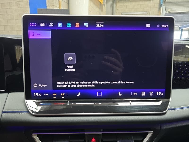 Volkswagen Tiguan R-Line | 1.5 TSI 150 cv | GPS | Caméra | Carplay | Capteurs AV/Ar - 19