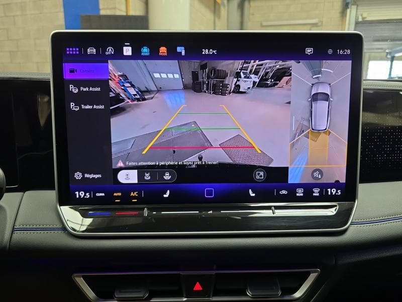 Volkswagen Tiguan R-Line | 1.5 TSI 150 cv | GPS | Caméra | Carplay | Capteurs AV/Ar - 27