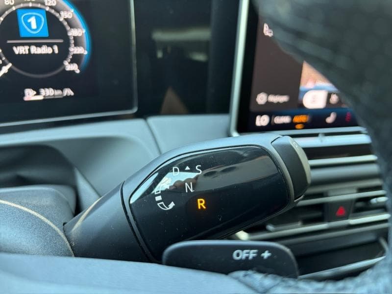Volkswagen Tiguan R-Line | 1.5 TSI 150cv | Carplay | Caméra | Attelage | Sièges Av chauffants - 23