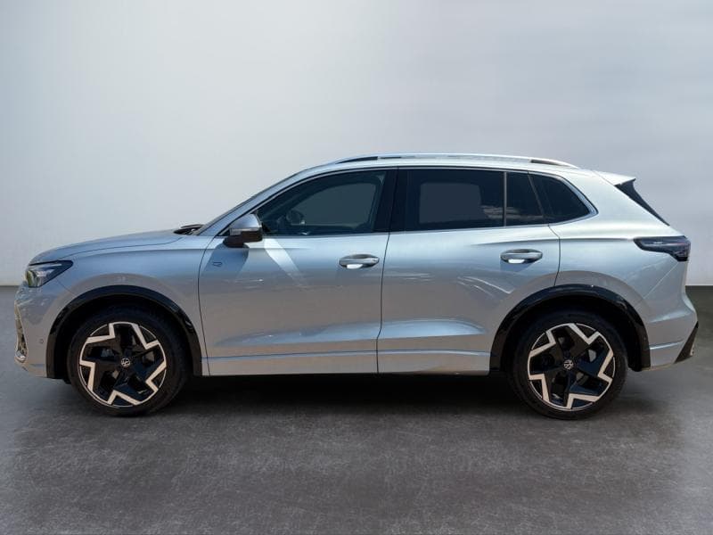 Volkswagen Tiguan R-Line | 1.5 TSI 150cv | Carplay | Caméra | Attelage | Sièges Av chauffants - 7