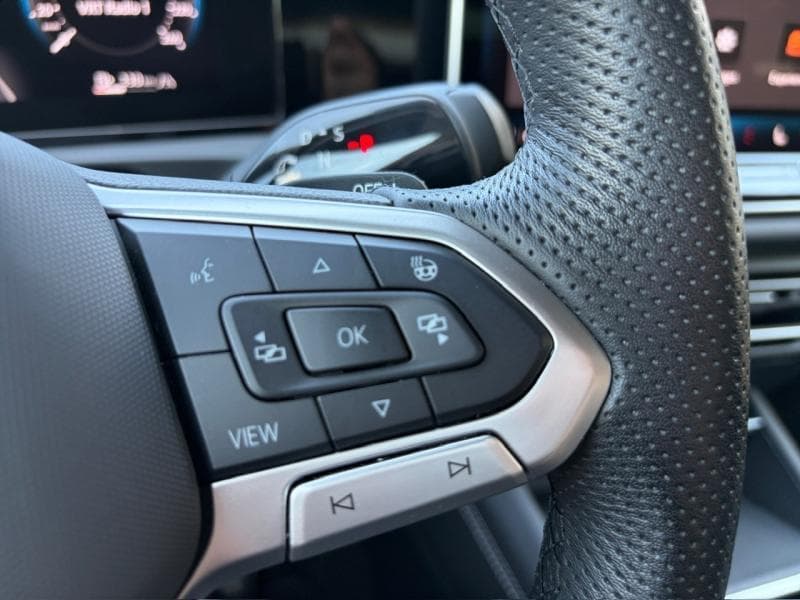 Volkswagen Tiguan R-Line | 1.5 TSI 150cv | Carplay | Caméra | Attelage | Sièges Av chauffants - 16