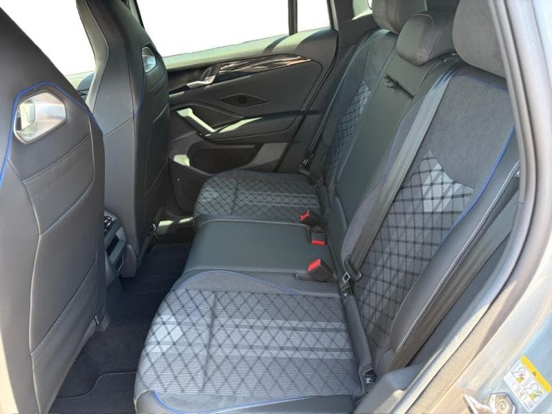 Volkswagen Tiguan R-Line | 1.5 TSI 150cv | Carplay | Caméra | Attelage | Sièges Av chauffants - 27