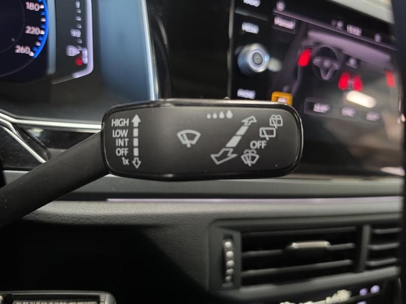 Volkswagen Taigo R-Line | 1.0 ess 115 cv | Carplay | Capteurs AV+AR | Clim auto - 17