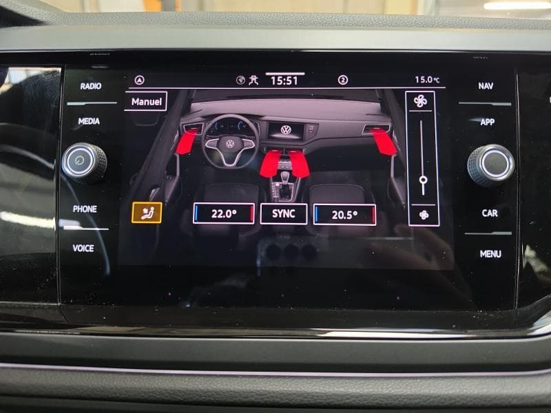 Volkswagen Taigo R-Line | 1.0 ess 115 cv | Carplay | Capteurs AV+AR | Clim auto - 27
