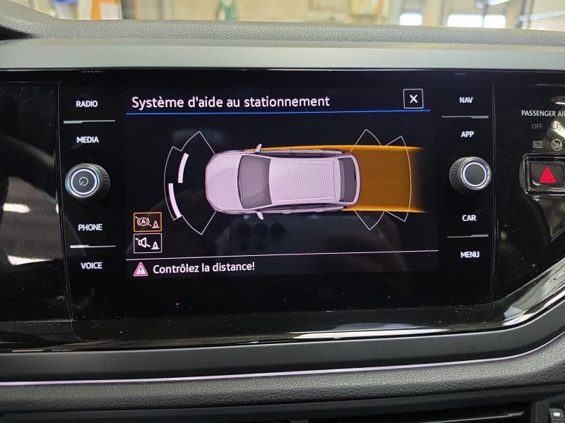 Volkswagen Taigo R-Line | 1.0 ess 115 cv | Carplay | Capteurs AV+AR | Clim auto - 25