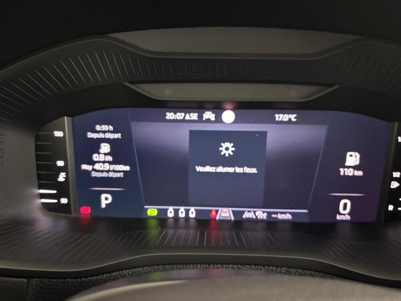 Skoda Karoq Selection | 2.0 TDI 150CH | Boite Auto | App Connect | Clim Auto | Angle Mort | - 14