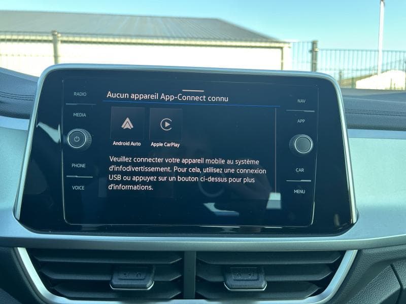 Volkswagen T-Roc Style | 1.0 TSI 116cv | GPS | Caméra | Carplay | Sièges AV Chauffants - 17
