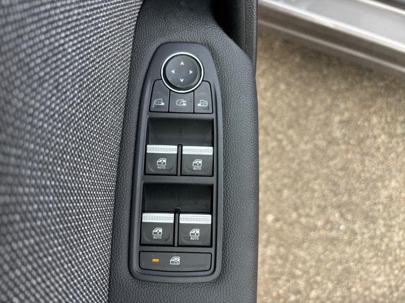 Renault Symbioz Techno | 1.6 Hybrid 145cv | Carplay | Caméra | Toit pano | GPS - 26