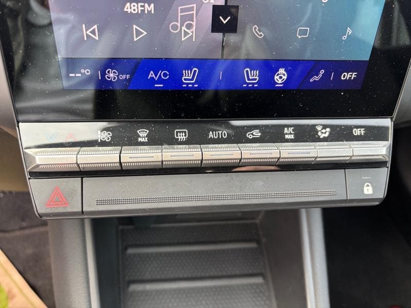 Renault Symbioz Techno | 1.6 Hybrid 145cv | Carplay | Caméra | Toit pano | GPS - 18