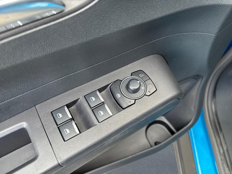 Ford Tourneo Courier Titanium | 1.0 Ecoboost 125cv | Carplay | Caméra | Clim auto | Attelage - 27