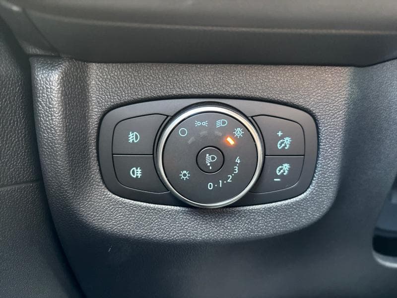 Ford Tourneo Courier Titanium | 1.0 Ecoboost 125cv | Carplay | Caméra | Clim auto | Attelage - 26