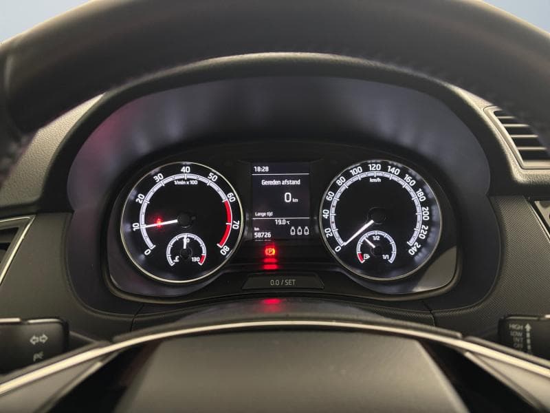 Skoda Fabia Ambition | 1.0 tsi 95cv | Carplay | Capteurs AR | Clim - 14