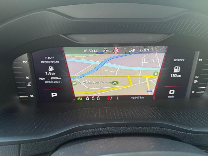 Skoda Karoq Sportline | 1.5 tsi 150 cv | Sieges chauffant | carplay | gps | camera - 12