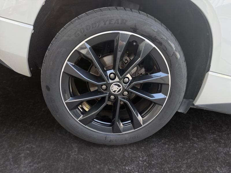 Skoda Karoq Sportline | 1.5 tsi 150 cv | Sieges chauffant | carplay | gps | camera - 20