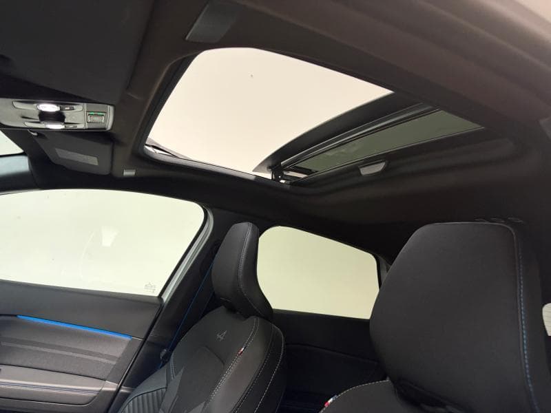 Renault Captur Esprit Alpine | 1.6 Hybride 145 cv | Toit-ouvrant | Clim auto | Alu | Caméra - 29