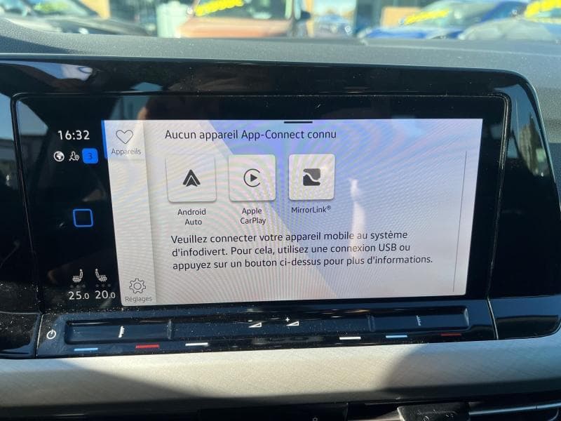 Volkswagen Golf Life | Boite auto | GPs | Caméra | Carplay | Capteurs Av/Ar | Clim auto - 23