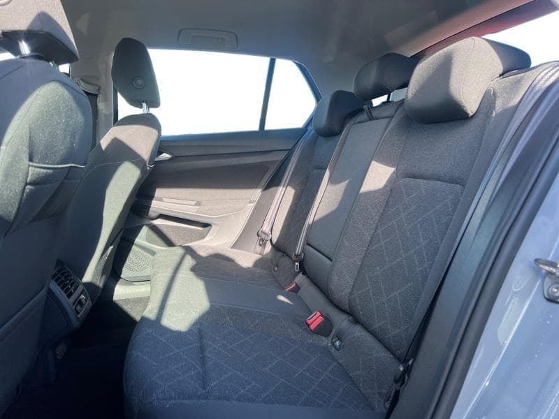 Volkswagen Golf Life | Boite auto | GPs | Caméra | Carplay | Capteurs Av/Ar | Clim auto - 11