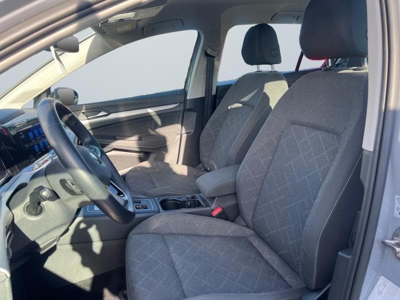 Volkswagen Golf Life | Boite auto | GPs | Caméra | Carplay | Capteurs Av/Ar | Clim auto - 19