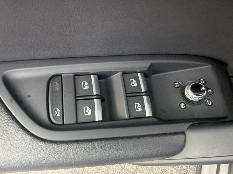 Audi Q5 Advanced | 2.0 TDI 136cv | GPS | Virtual Cockpit | Sièges AV chauffants | Cuir | Clim Auto - 17