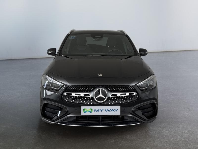 Mercedes-Benz GLA 180 GLA AMG Line - 3