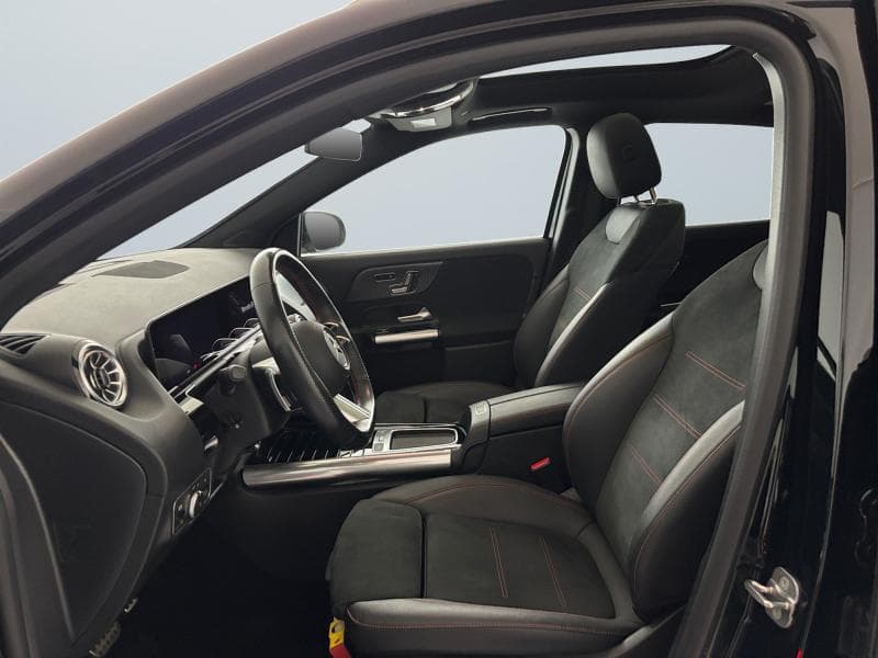 Mercedes-Benz GLA 180 GLA AMG Line - 10