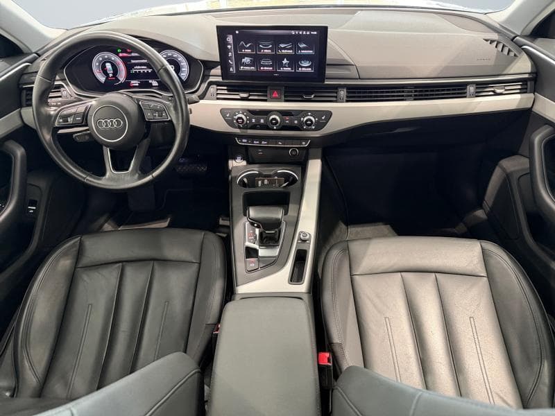 Audi A4 Advanced | 2.0 TFSI 150cv | Carplay | Caméra | Toit Ouvrant - 12