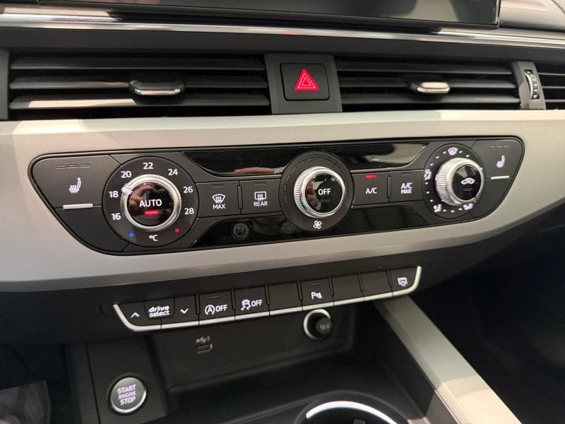 Audi A4 Advanced | 2.0 TFSI 150cv | Carplay | Caméra | Toit Ouvrant - 23