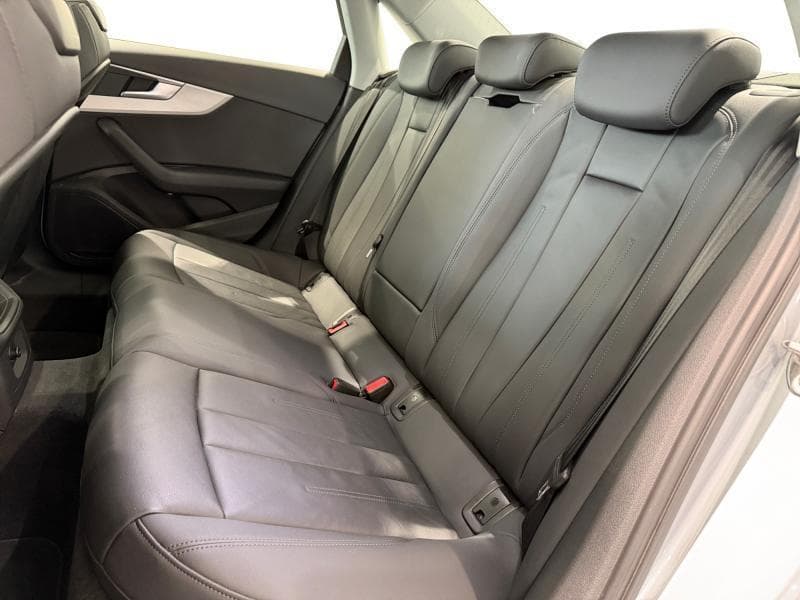 Audi A4 Advanced | 2.0 TFSI 150cv | Carplay | Caméra | Toit Ouvrant - 15