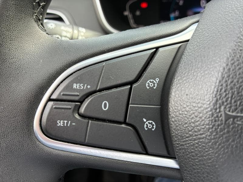 Renault Mégane Limited Grandtour | 1.3 Tce EDC 140 cv | Gps | Camera | Clim | Alu - 25