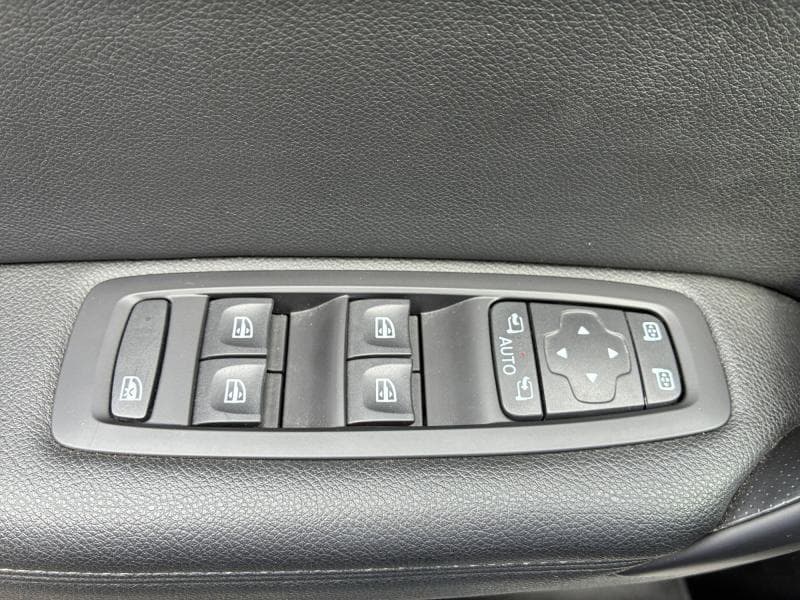 Renault Mégane Limited Grandtour | 1.3 Tce EDC 140 cv | Gps | Camera | Clim | Alu - 28