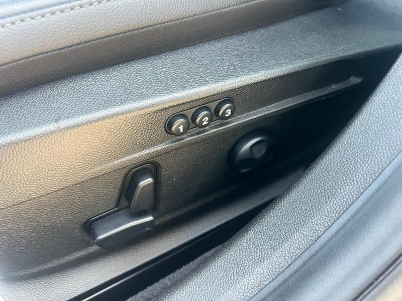 Alfa Romeo Giulia Black Tech | 2.2 TDI 160 CH | CUIR | Caméra | GPS | JA | - 11