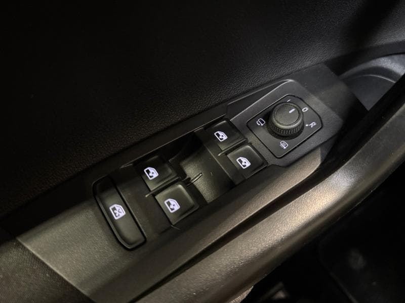 Volkswagen Taigo Life | 1.0 TSI 110cv | Carplay | Caméra | GPS | Sièges Av chauffants - 13