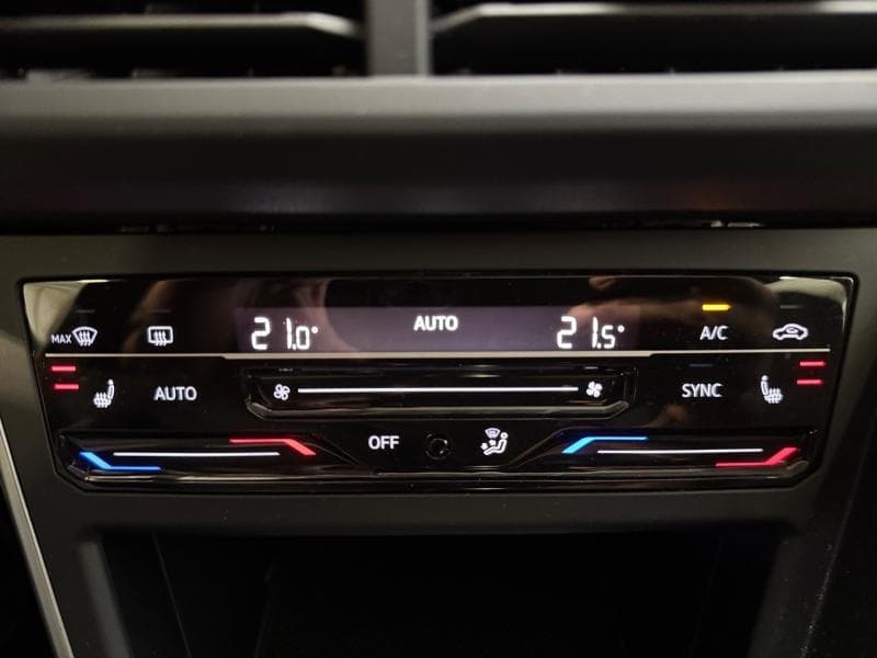 Volkswagen Taigo Life | 1.0 TSI 110cv | Carplay | Caméra | GPS | Sièges Av chauffants - 26