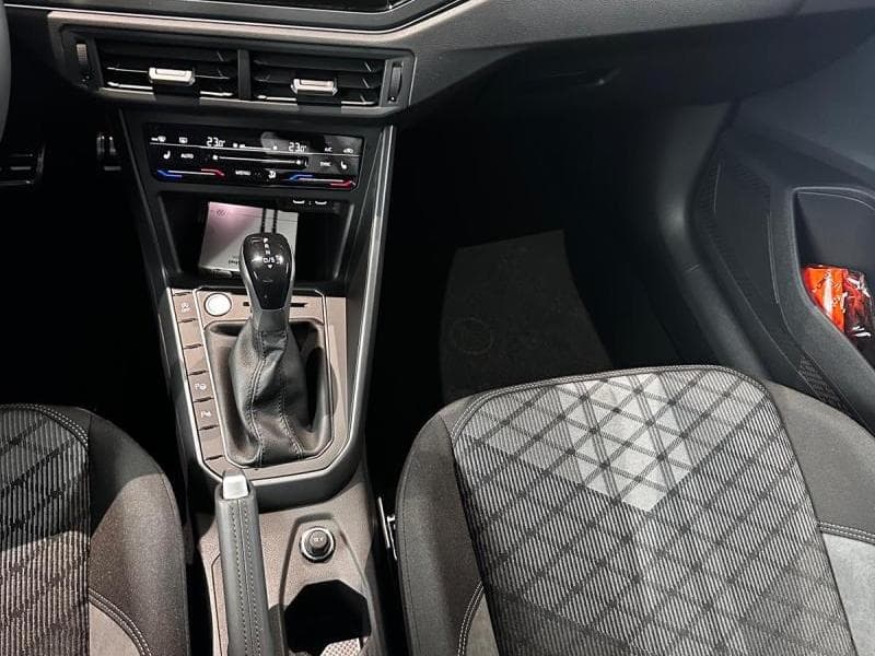 Volkswagen Taigo R-Line int et ext | 1.0 TSI 116 CV | Boite auto | Camera | GPS | Sieges av chauffants | + kit hiver | kms evolutifs - 26