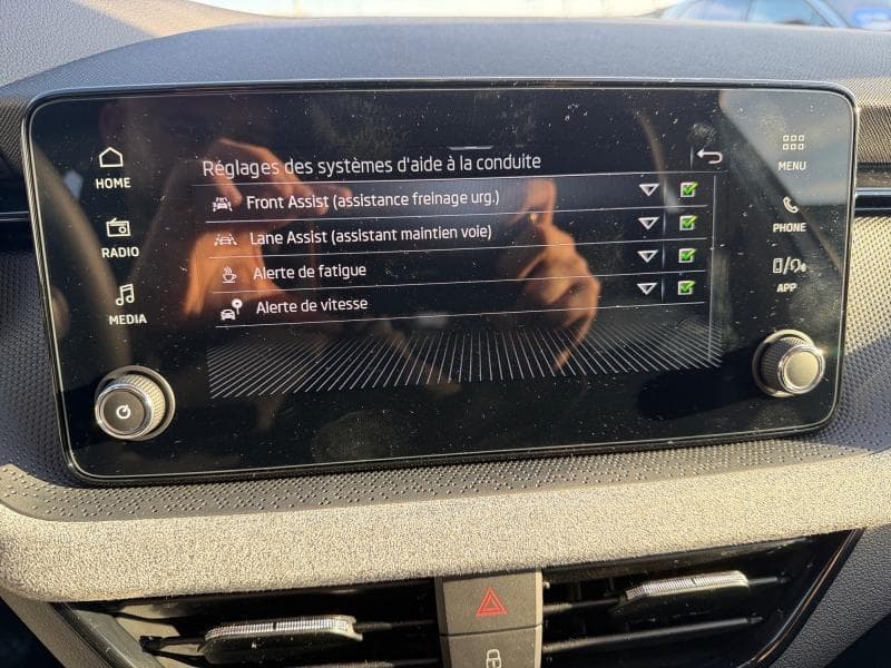 Skoda Kamiq FAMILY | 1.0TSI 116 CV | CAR PLAY | CAMERA ARR | SIEGE AV CHAUFF | KEY LESS | LED - 24