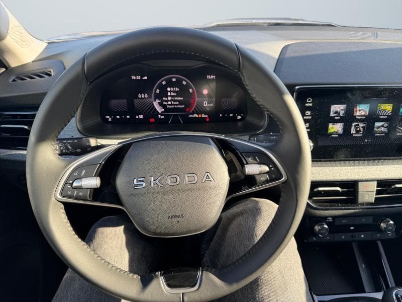Skoda Kamiq FAMILY | 1.0TSI 116 CV | CAR PLAY | CAMERA ARR | SIEGE AV CHAUFF | KEY LESS | LED - 12