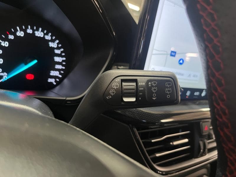 Ford Focus ST-Line | 1.0 Ecoboost 155 cv | GPS | Carplay | Clim auto | LED - 17