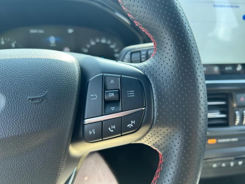 Ford Focus ST-Line | 1.0 EcoBoost MHEV 155cv | GPS | Carplay | Capteurs AV+AR | Clim auto - 25