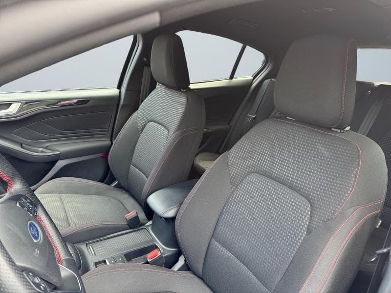 Ford Focus ST-Line | 1.0 Ecoboost 155cv | Carplay | Capteurs Av+AR | Clim Auto | GPS - 11