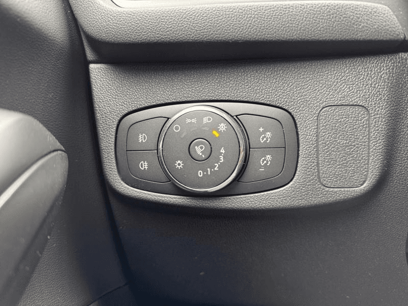 Ford Focus 1.0 EcoBoost MHEV ST-Line X 155 Hp - 22