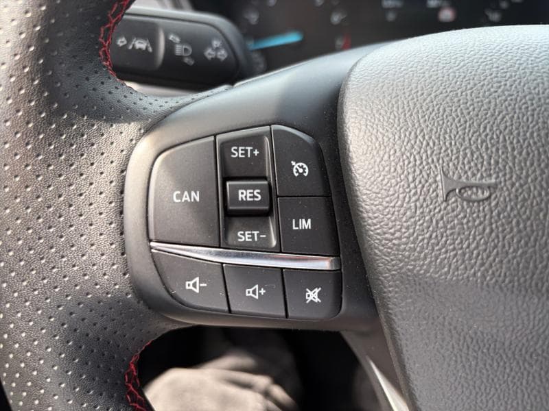 Ford Focus ST-Line | 1.0 ECO BOOST 155 CV | GPS | CAPTEUR AV ARR | CLIM AUTO - 19
