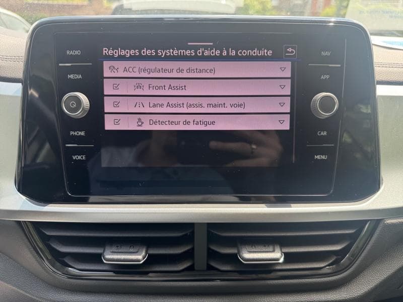 Volkswagen T-Roc Life | 1.0 110cv | Carplay | Sièges chauffants | Digital Cockpit - 20