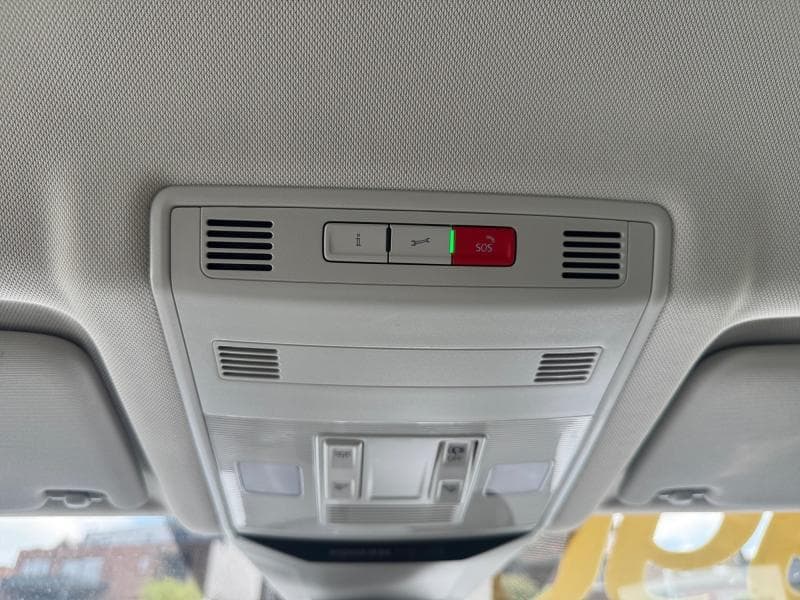 Volkswagen T-Roc Life | 1.0 110cv | Carplay | Sièges chauffants | Digital Cockpit - 25