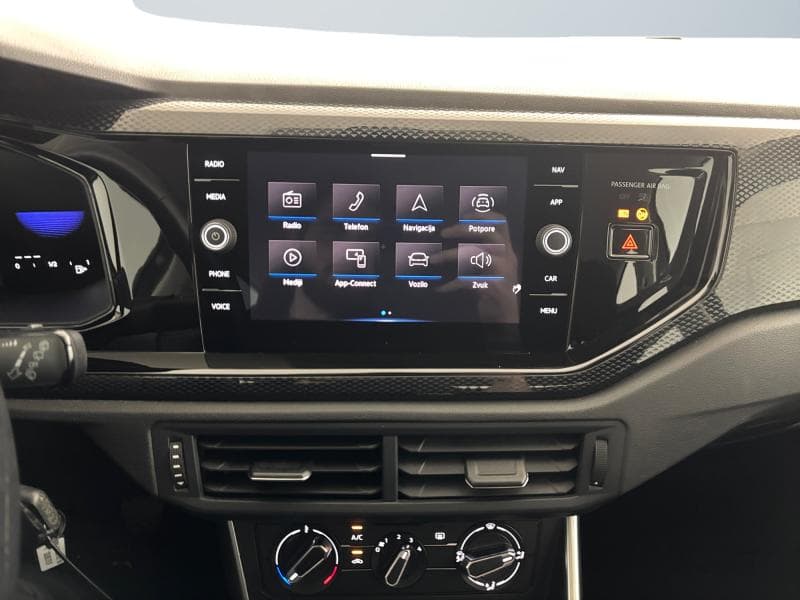 Volkswagen Polo Life | 1.0TSI 95CH | CarPlay | Capteurs | Clim | Led - 17