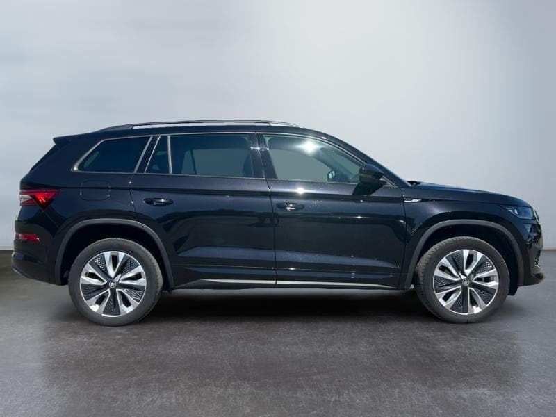Skoda Kodiaq Sportline | 1.5 TSI 150cv | 7 places | Caméra | Toit Ouvrant | Sièges AV chauffants - 7